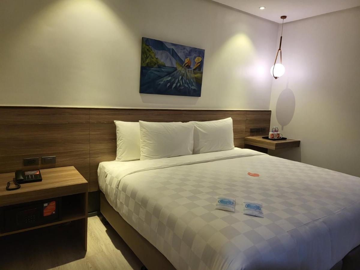 Go Hotels Plus Tuguegarao Luaran gambar