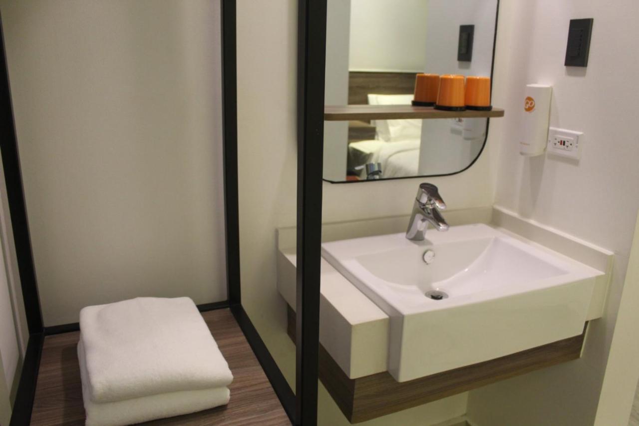 Go Hotels Plus Tuguegarao Luaran gambar