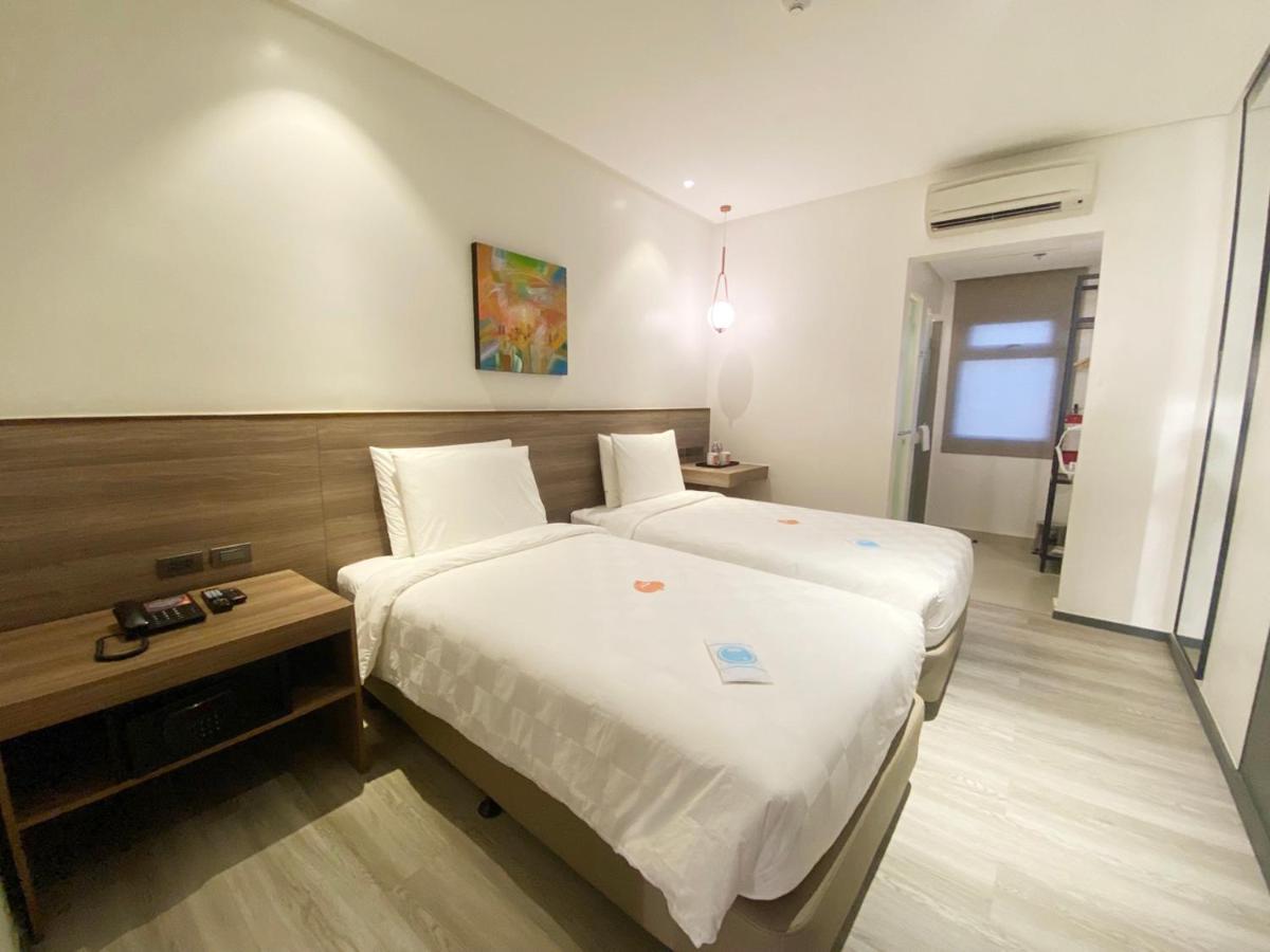 Go Hotels Plus Tuguegarao Luaran gambar