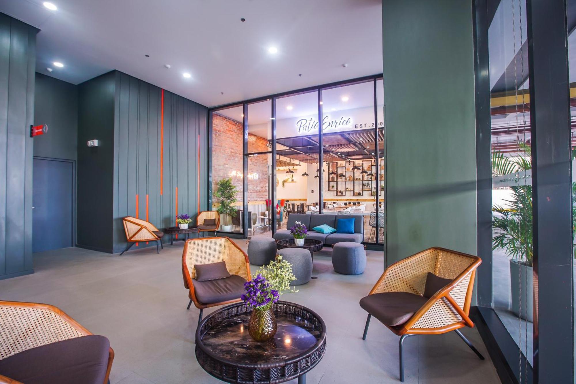 Go Hotels Plus Tuguegarao Luaran gambar